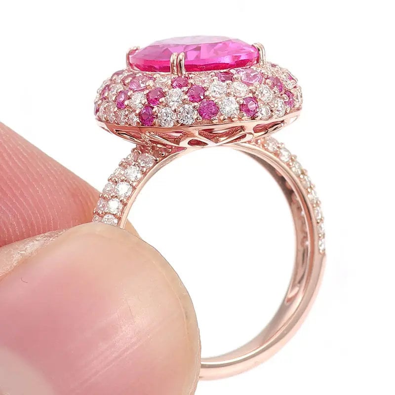 4.17 Cts Rose Gold Oval Cut Ruby