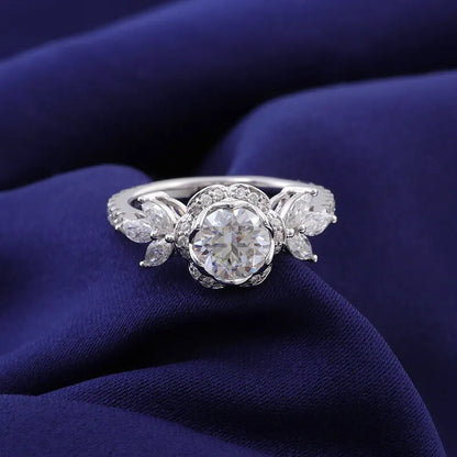 2.10 TCW Round Cut Lab Grown Diamond Engagement Ring