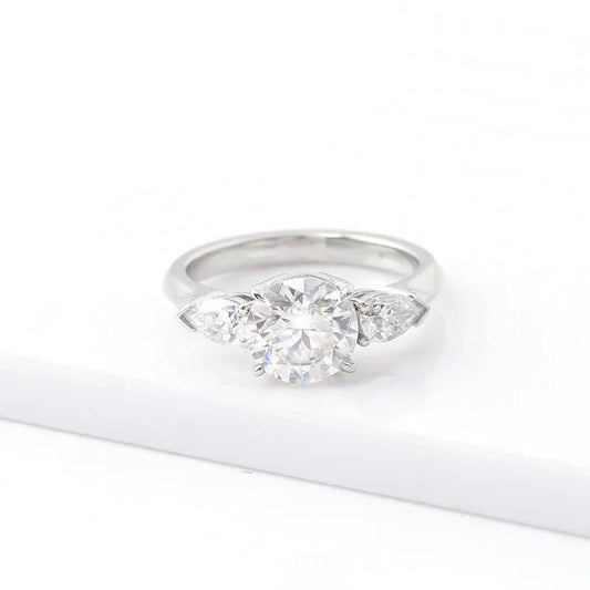 2.05 CT 实验室种植钻石三石女士订婚戒指