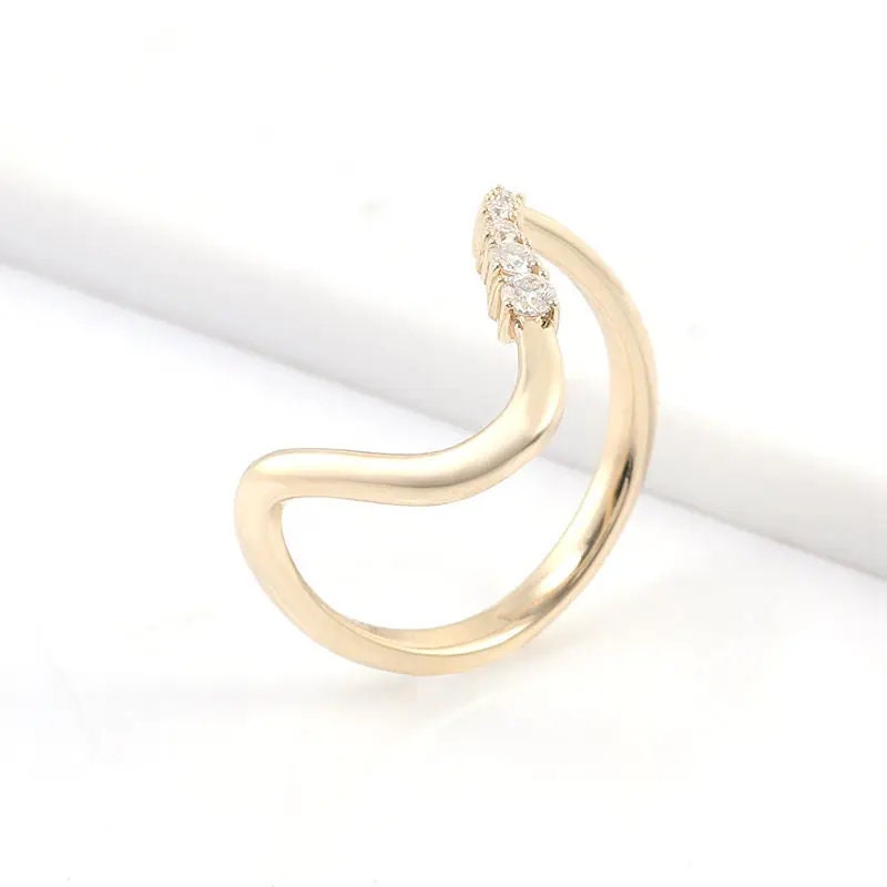 18k Solid Gold Chevron V Shaped Diamond Ring