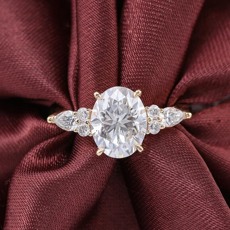 1.85 CT Oval Cut Lab-Grown Diamond Engagement Ring for Woman