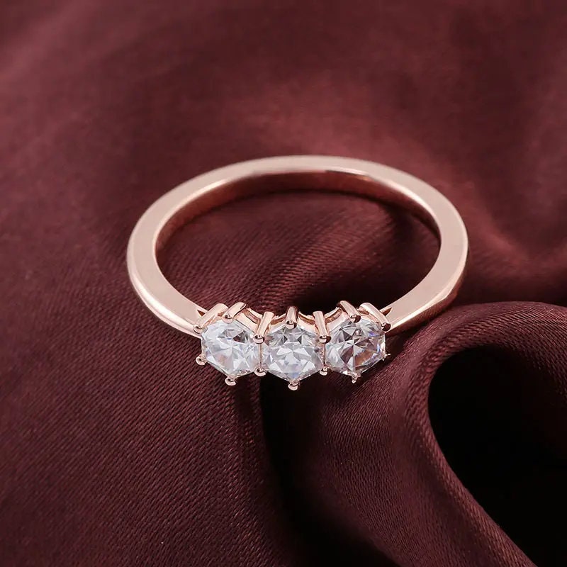Past Present Future CVD Diamond Engagement Ring For Her