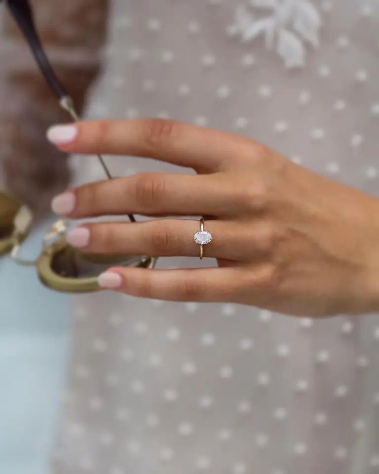 1.05 Carat Oval Diamond Engagement Ring | 14K Gold Lab Grown Diamond Ring